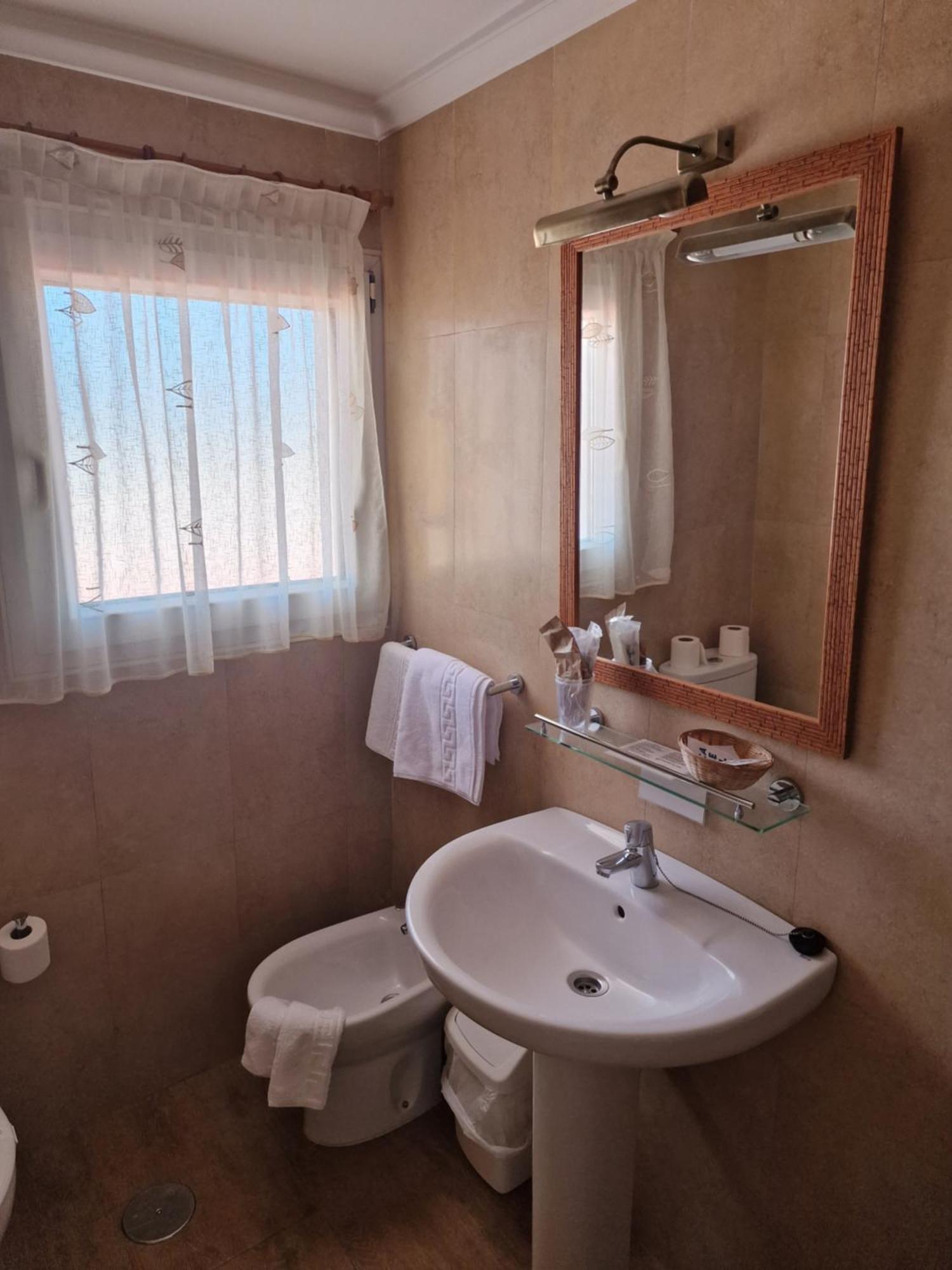 Hotel Costa De Ajo Buitenkant foto